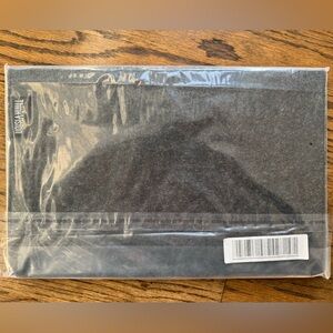 Lenovo ThinkVision Portable Monitor Sleeve Case 15.6” Black Felt Travel Cover